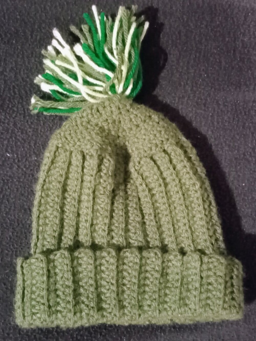 New green infant hat